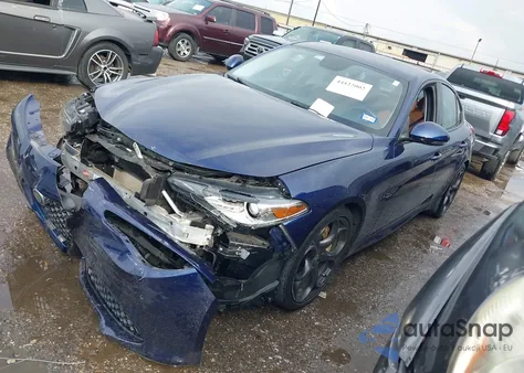 2018 Alfa Romeo Giulia Ti Sport Rwd z USA, uszkodzony, nr VIN ZARFAECN8J7589471